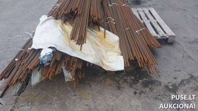 Metalinių armatūros strypų partija 9504 kg Panevėžyje, pradinė kaina 3910 EUR