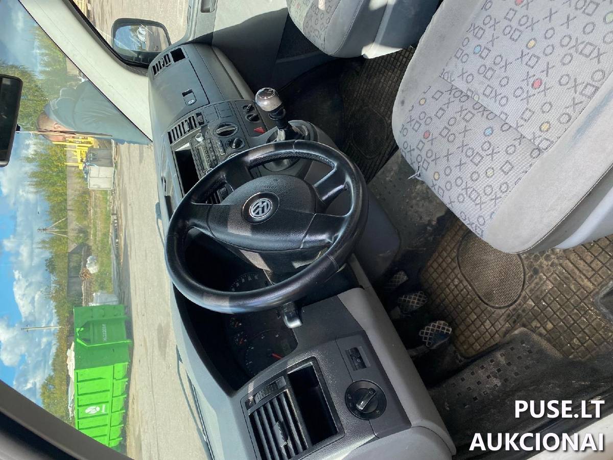 VW TRANSPORTER, VALST. NR. JPL804 Krovininis automobilis iki 3,5t. 3