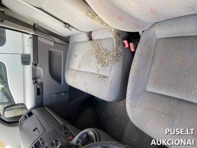 VW Transporter krovininis automobilis iki 3,5t parduodamas aukcione nuo 3253 EUR