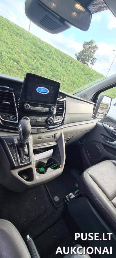 Keleivinis automobilis Ford Tourneo Custom 2022 m. aukcione nuo 28800 EUR