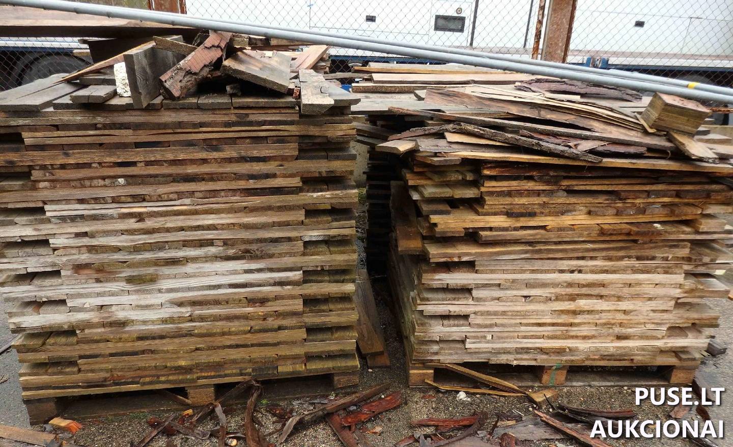 2220 kg medinių ruošinių padėklų gamybai Kitas turtas 3