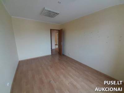 Nuomojamas 1129 kv.m. administracinis pastatas Palangoje, Žemaitės g. 6, nuomos konkursas