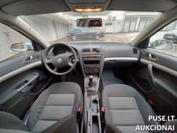 Lengvasis automobilis - Automobilis SKODA OCTAVIA