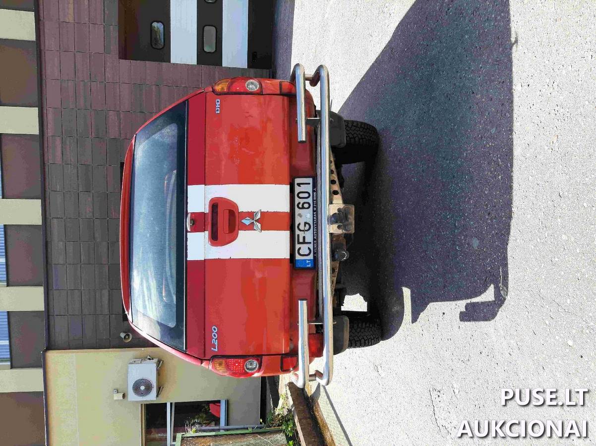 Automobilis žvalgybai ir greitajam reagavimui Mitsubishi L200 Nenurodyta 3