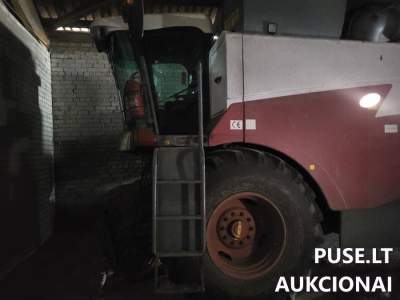Kombainas Rostselmash Acros 560 (2009 m.) aukcione su pradine 21000 EUR kaina