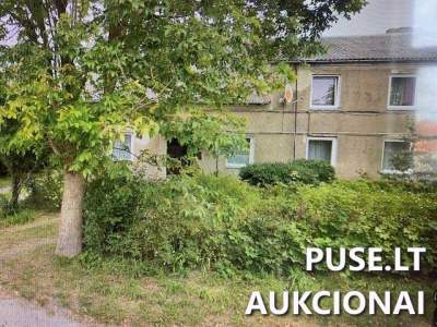 3/16 dalis buto Šilutėje, Tilžės g. 69, pradinė kaina 3000 EUR, antstolių varžytynės