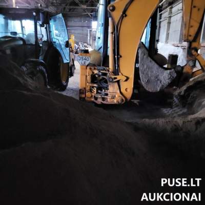 Ekskavatorinis krautuvas KAMATSU WB91R-5 aukcione 9000 EUR pradine kaina, pagamintas 2007 m.