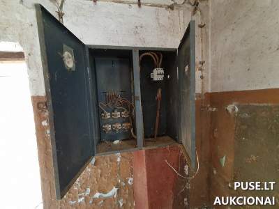 33/100 dalis sandėlio Klaipėdoje, Smiltynės g. 24, pradinė kaina 38973 EUR