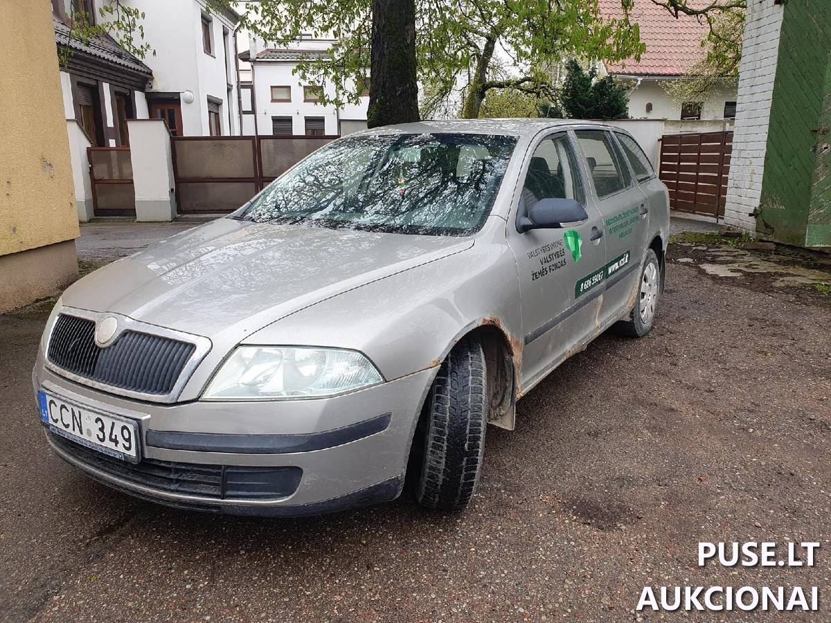SKODA Octavia Keleivinis automobilis 2