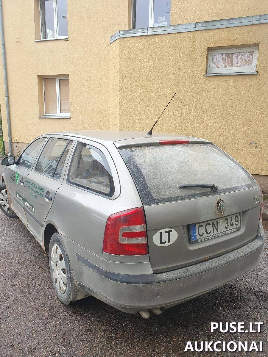 SKODA Octavia Keleivinis automobilis 12