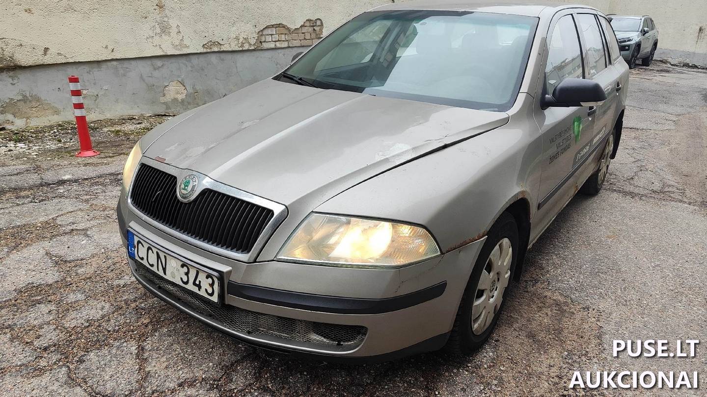 SKODA Octavia Keleivinis automobilis 2