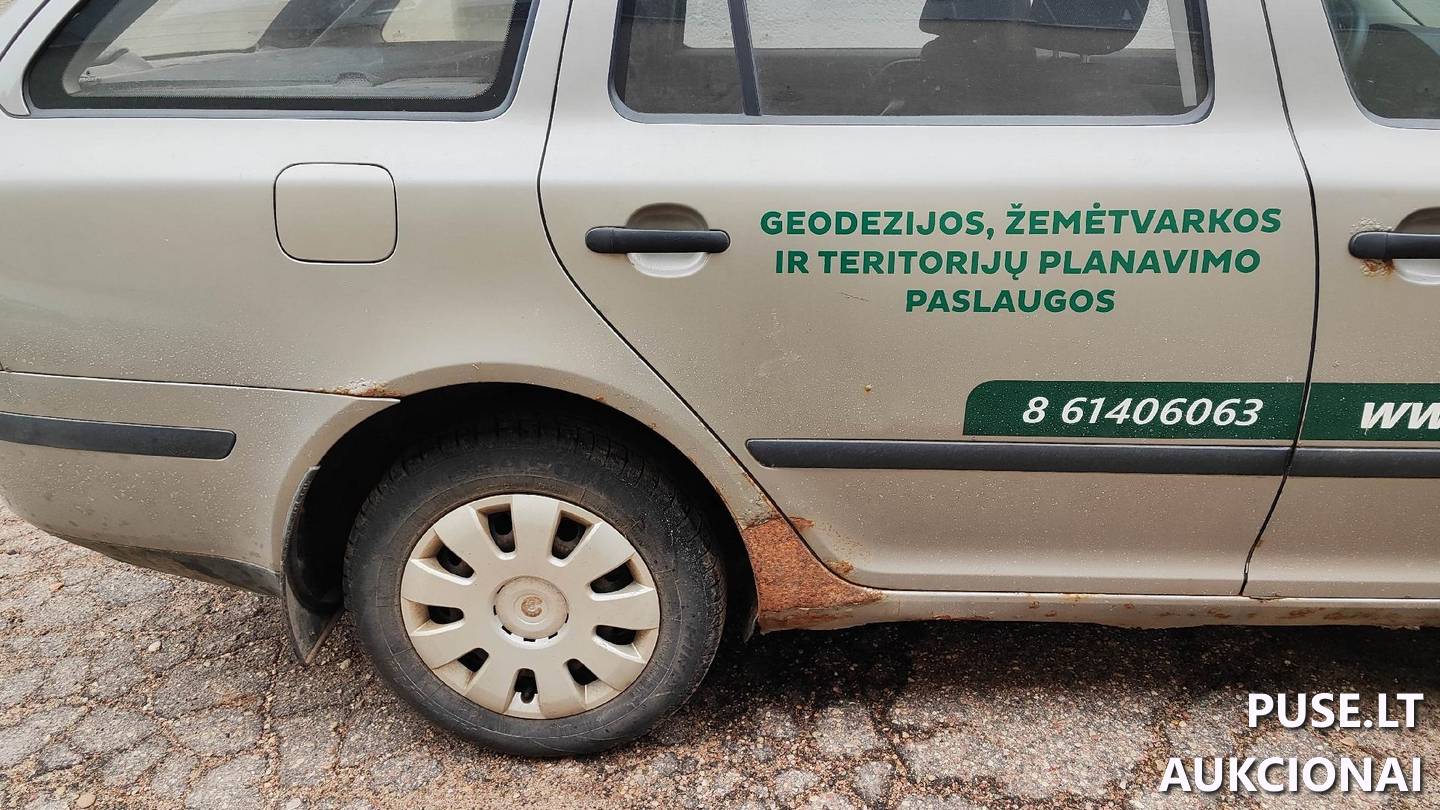 SKODA Octavia Keleivinis automobilis 3