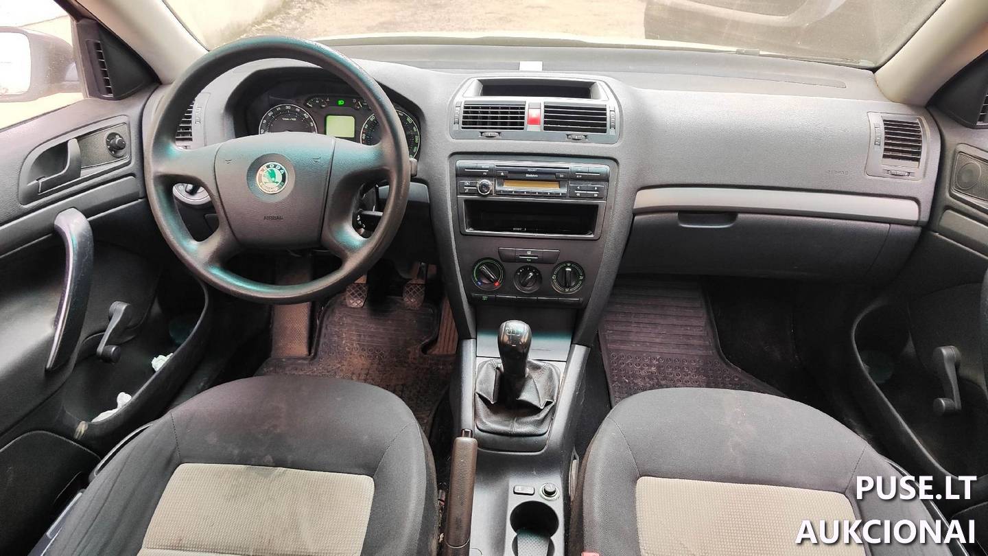 SKODA Octavia Keleivinis automobilis 6