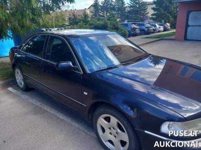 AUDI A8 2001m. benzininis automobilis Lazdijuose, pradinė kaina 1000 EUR