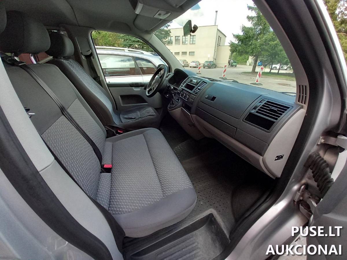 VW CARAVELLE Autobusas  ne daugiau 5t. 5