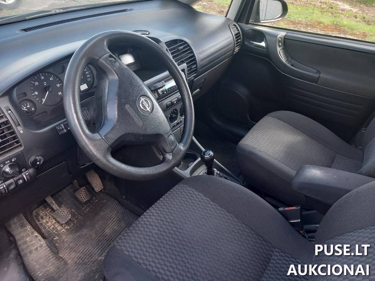 Opel Zafira Lengvasis automobilis 6