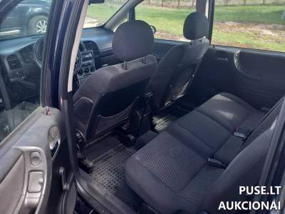 Lengvasis automobilis Opel Zafira dyzelis 2003m. aukcionas Lazdijuose nuo 300 EUR