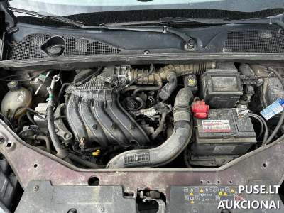 Parduodamas keleivinis automobilis Dacia Lodgy 2017 m. 1.6 benzinas už 3000 EUR