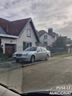 Keleivinis automobilis - MERCEDES BENZ E220