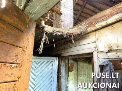 Sodyba su 0.44 ha sklypu Šalčininkų rajone, Dainavos kaime, pradinė kaina 4763 EUR