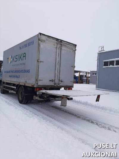 Krovininis automobilis Mercedes Benz 1828 (2004m.) su 307500 km rida parduodamas aukcione nuo 1500 EUR