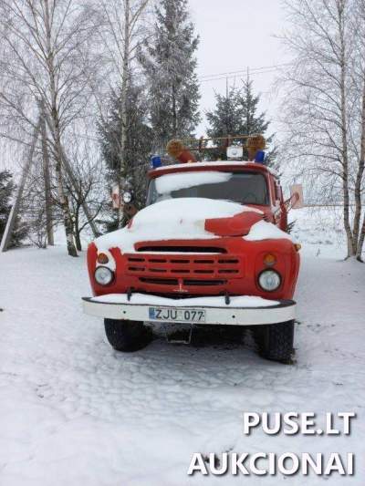 Gaisrinis automobilis ZIL 130 Tauragės rajone, pradinė kaina 2160 EUR