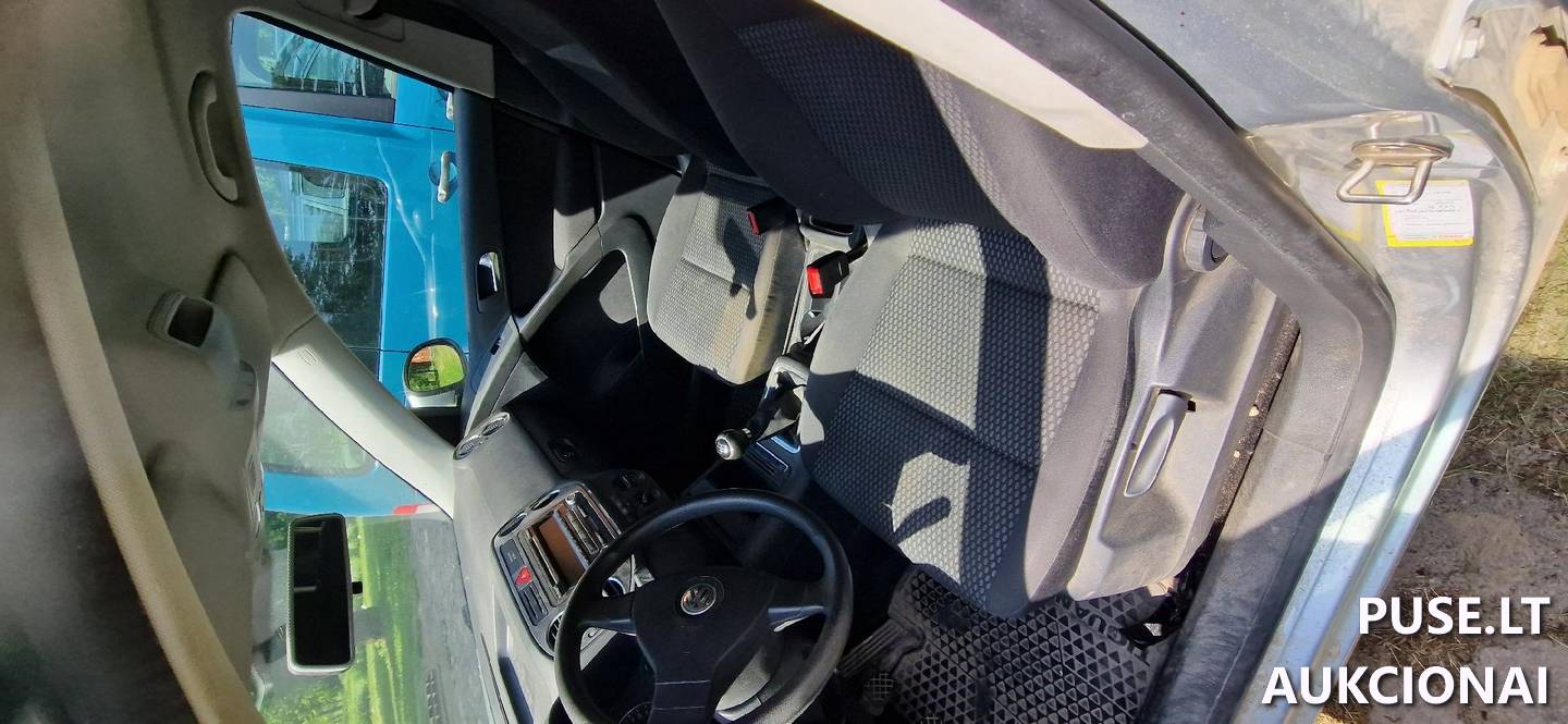 Lengvasis automobilis VW TIGUAN Lengvasis automobilis 1