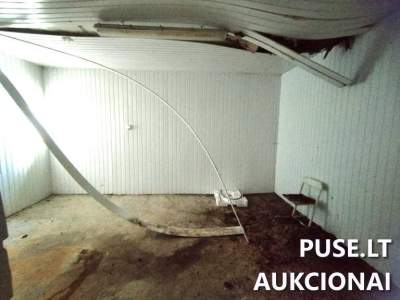 Karvidė Raseiniuose su 0.7442 ha sklypu, pradinė EUR 78600 kaina - Turto banko aukcionas