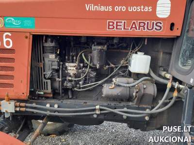 Traktorius Belarus 820 (4x4) su galiojančia TA, pradinė kaina 7000 EUR Vilniuje