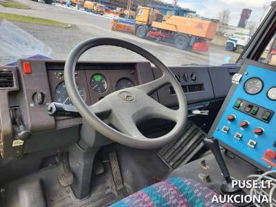 Komercinis transportas Vilniuje: Mercedes-Benz 1517 gatvių valymo mašina 8000 EUR