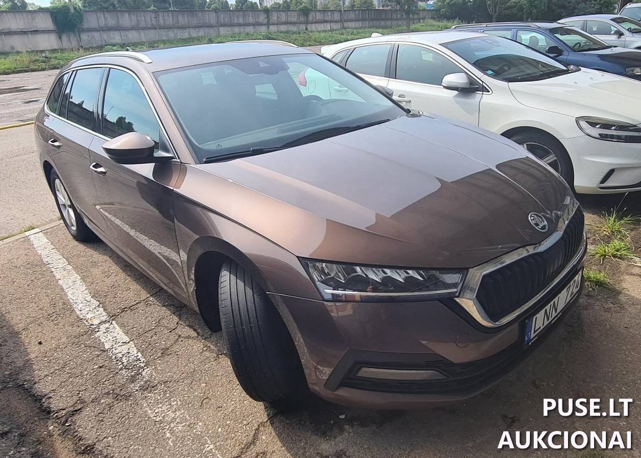 Automobilis Škoda Octavia Lengvasis automobilis 2