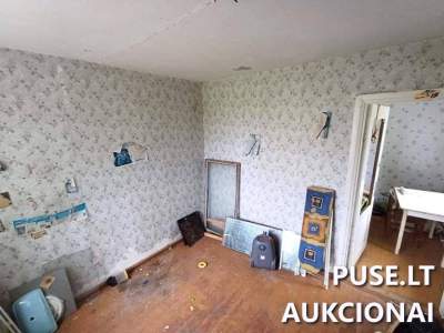 Parduodamas 18.91 kv. m. butas Rokiškio r. sav., Kavoliškio k., Sodo g. 8, pradinė kaina 1800 EUR