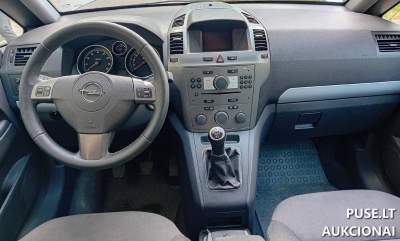 Parduodamas Opel Zafira automobilis Alytuje, pradinė kaina 900 EUR, techninė apžiūra galioja iki 10/17