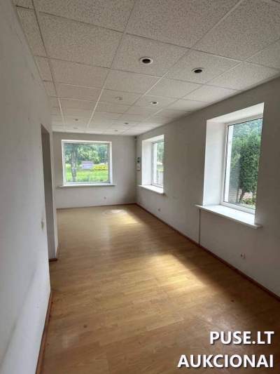 Administracinio pastato pardavimas Kėdainiuose, Č. Milošo g. 5, pradinė kaina 53176 EUR