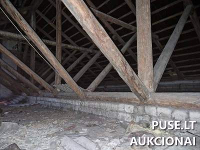 Negyvenamoji pastogė Vilniuje, Kapsų g. 8, su potencialu, pradinė kaina 13779 EUR