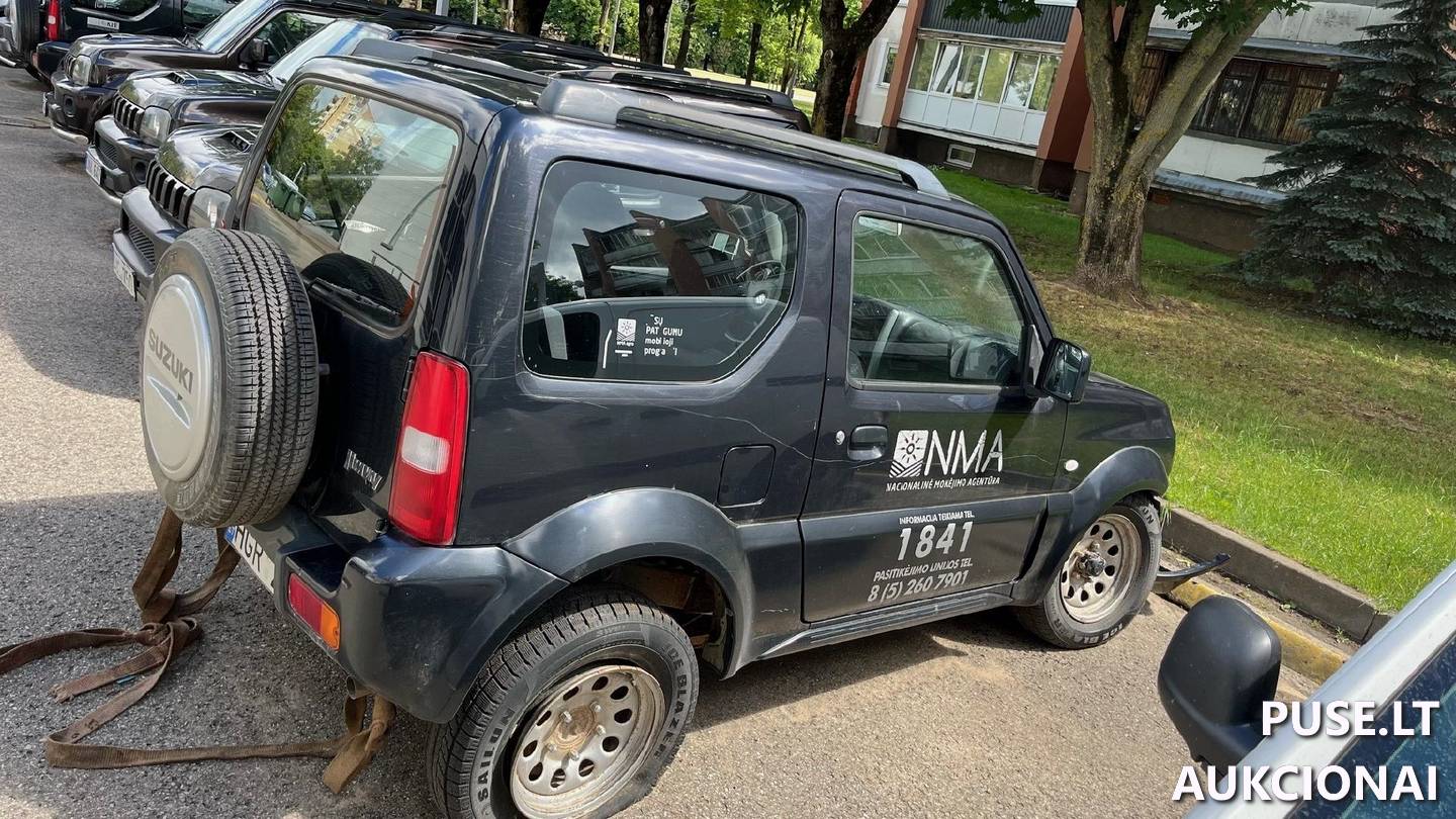 Visureigis Suzuki Jimny Keleivinis automobilis 5