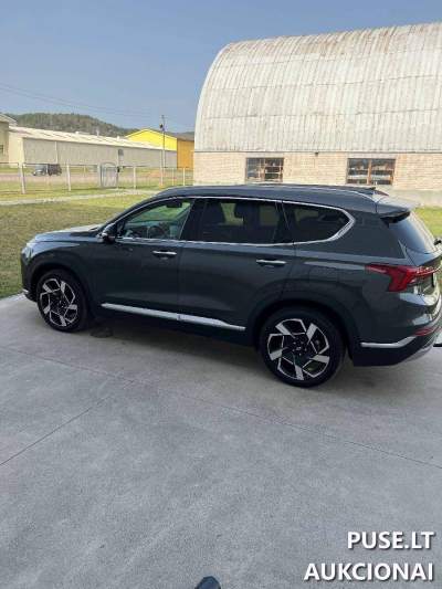 Parduodamas keleivinis automobilis HYUNDAI SANTA FE (dyzelinas, 7 vietų) 27200 EUR pradinė kaina
