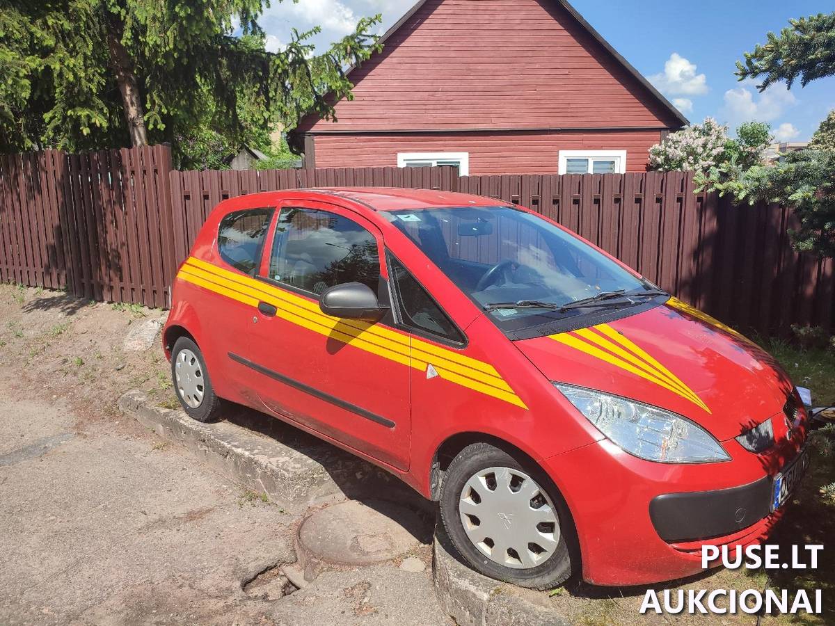Automobilis Mitsubishi Colt Lengvasis automobilis 1