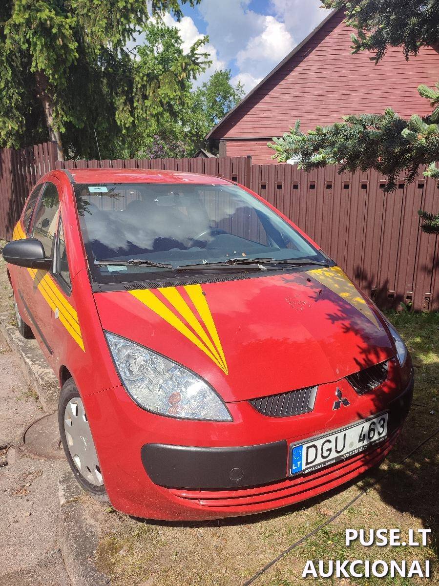 Automobilis Mitsubishi Colt Lengvasis automobilis 2