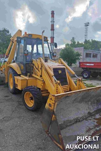 Parduodamas ratinis ekskavatorius JCB 3CX Klaipėdoje, pradinė kaina 10000 EUR