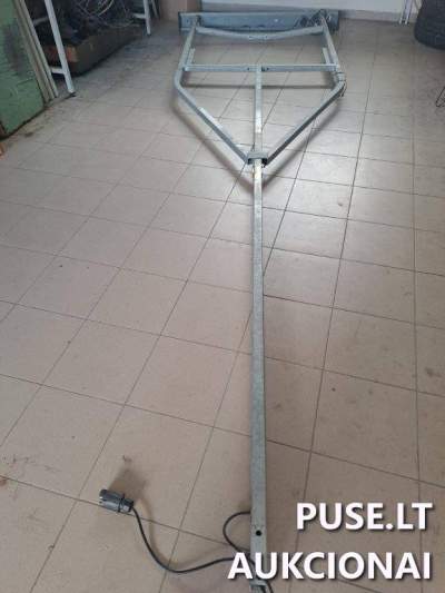 Priekaba iki 0.75t aukcione Marijampolėje, pradinė kaina 100 EUR, tik rėmas