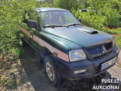 Parduodamas nedidelės pradinės kainos MITSUBISHI L200 2005 automobilis Kaune už 150 EUR aukcione