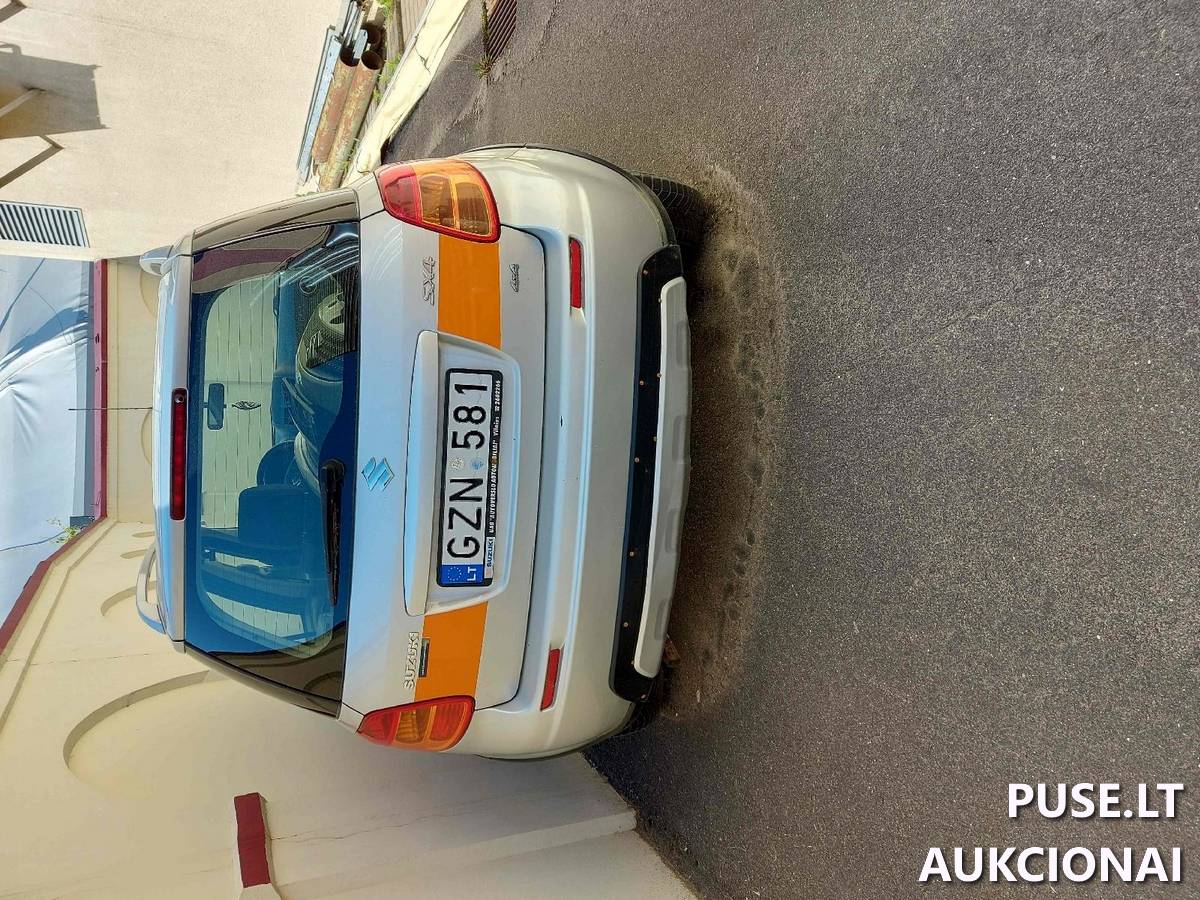 SUZUKI SX4 Lengvasis automobilis 2