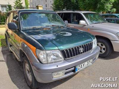 Lengvasis automobilis Toyota Land Cruiser 2004 m. aukcione Klaipėdoje - pradinė kaina 2500 EUR