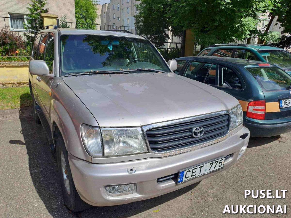 Toyota Land Cruiser CET775    2001 Lengvasis automobilis 2