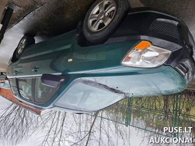 Parduodamas Kia Sportage 2.0D 110kW 2010 m. dyzelinis automobilis pradine kaina 1500 EUR