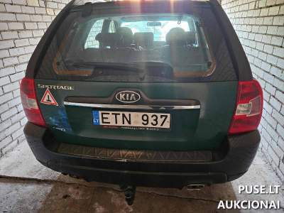 Parduodamas Kia Sportage 2010 m. dyzelinis visureigis 1500 EUR pradine kaina