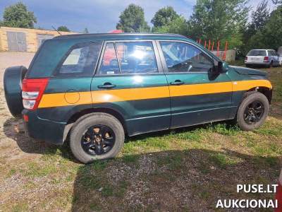Nebrangus 2007 m. Suzuki Grand Vitara aukcione Utenoje, pradinė kaina 500 EUR