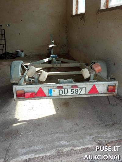 Parduodama priekaba Tauras 400-02 2007 m. Tauragėje už 200 EUR pradinę kainą