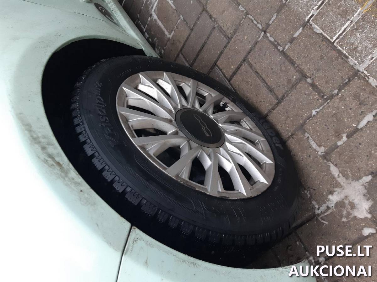 Automobilis FIAT 500 Lengvasis automobilis 1